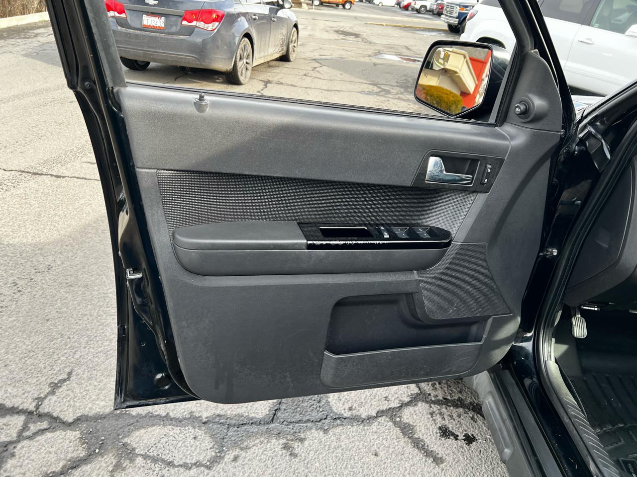 Ford Escape Limited 4WD 2010