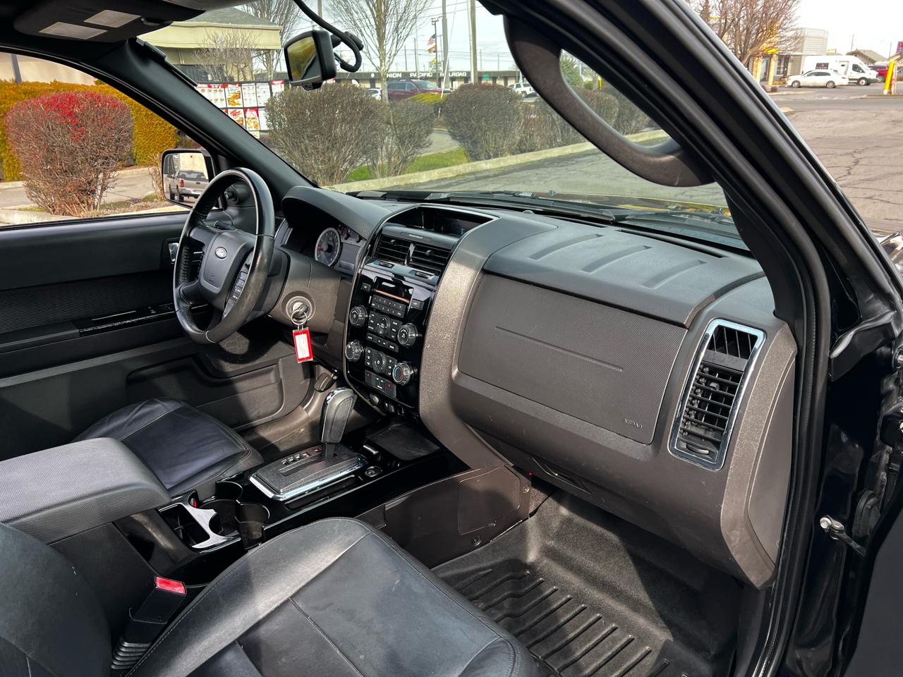 Ford Escape Limited 4WD 2010