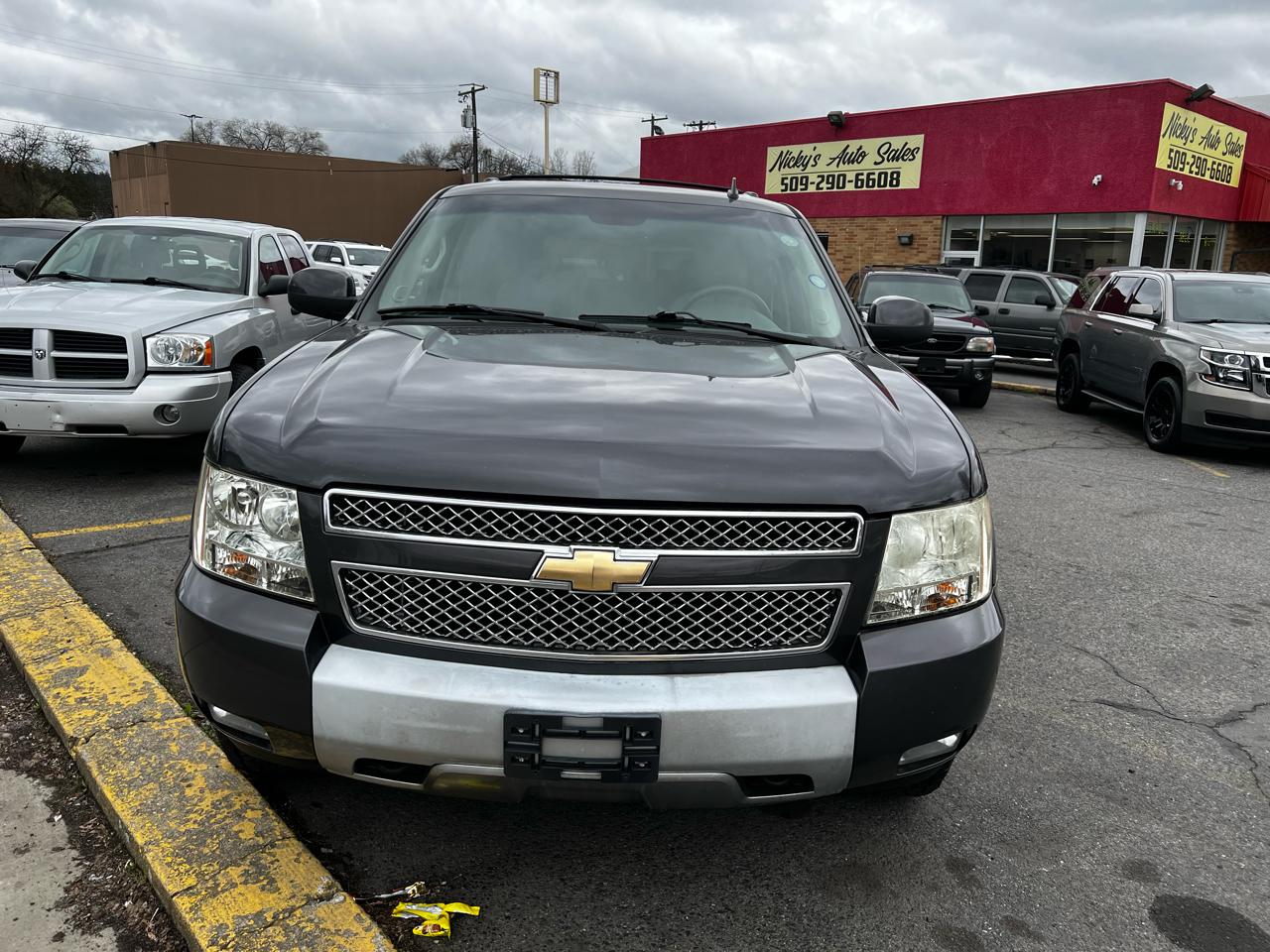 Chevrolet Tahoe  2010
