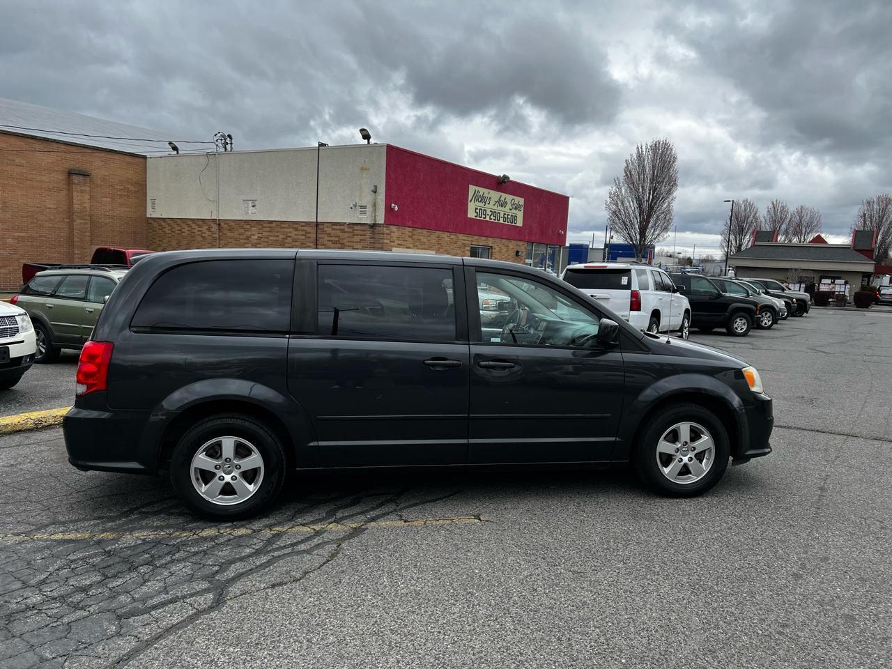 Dodge Grand Caravan SXT 2012