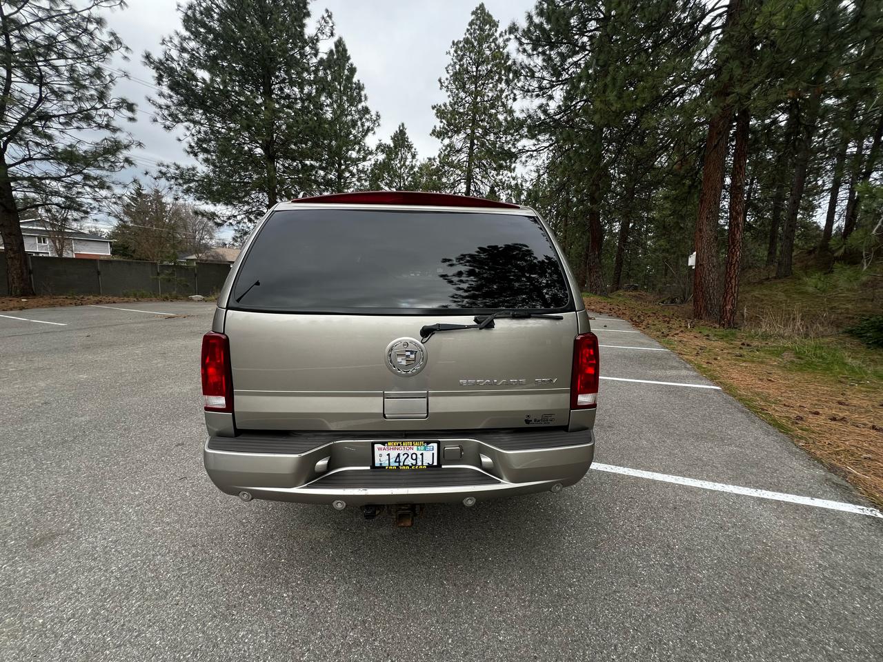 Cadillac Escalade ESV 2003