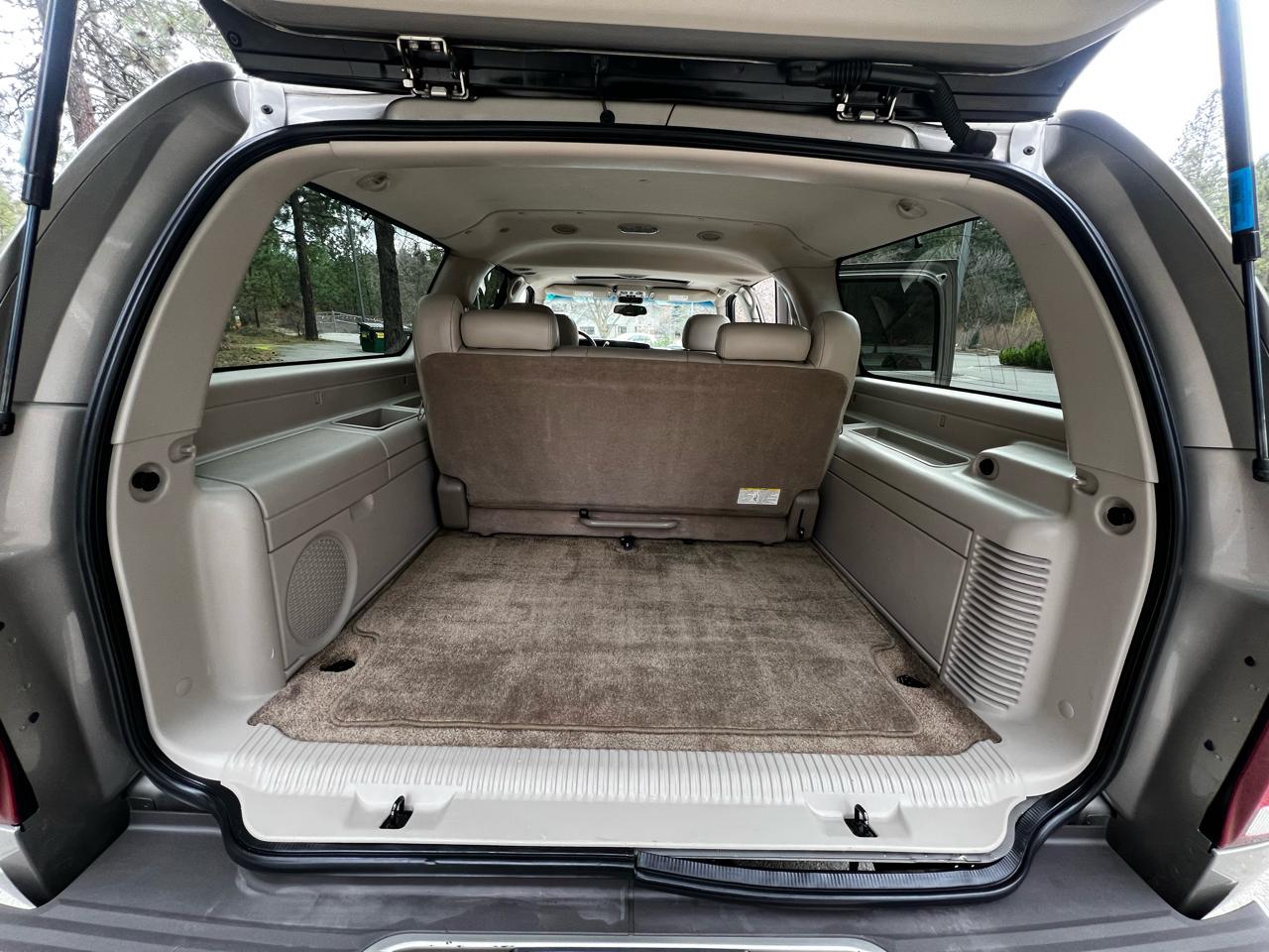 Cadillac Escalade ESV 2003