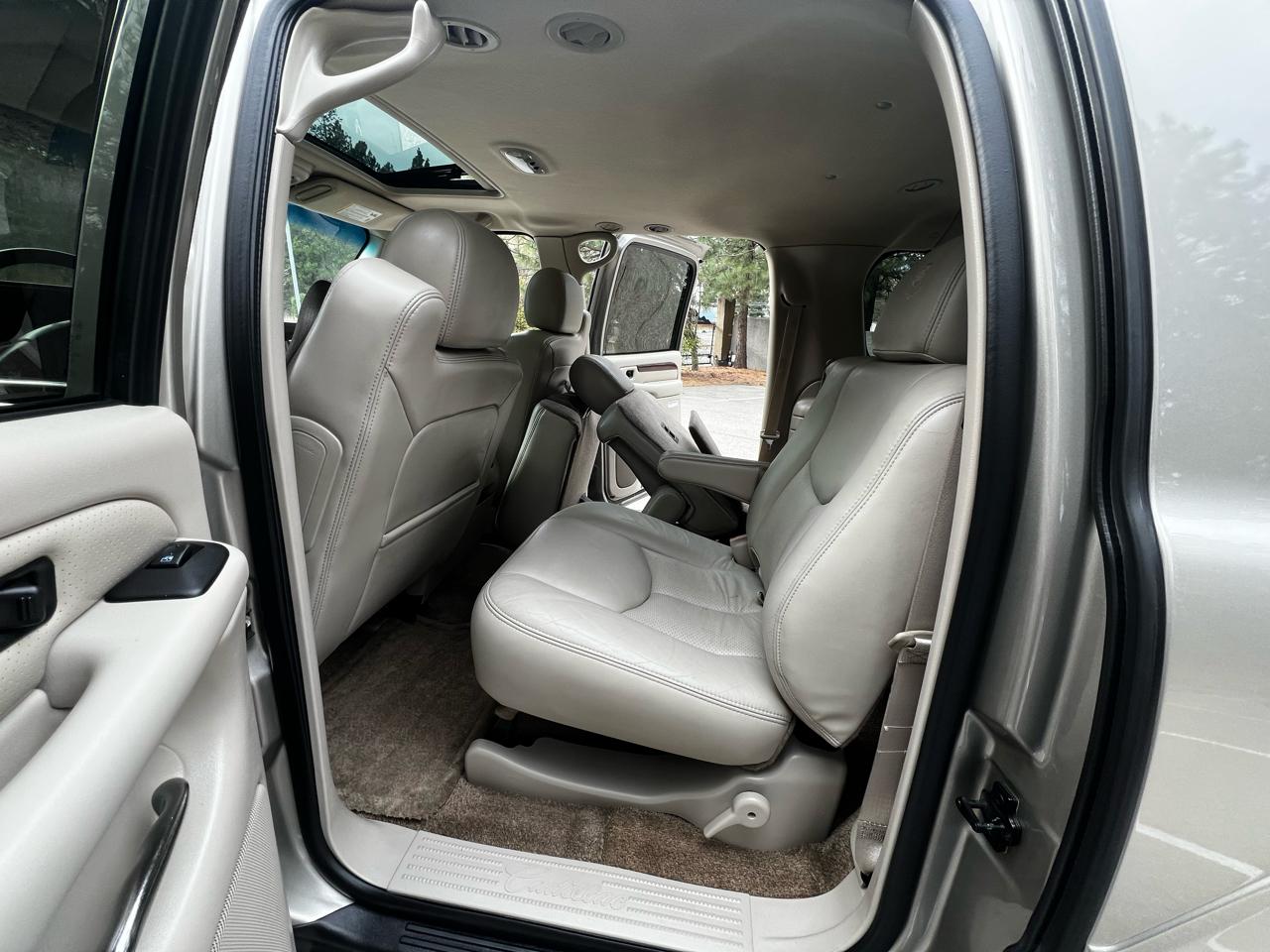 Cadillac Escalade ESV 2003