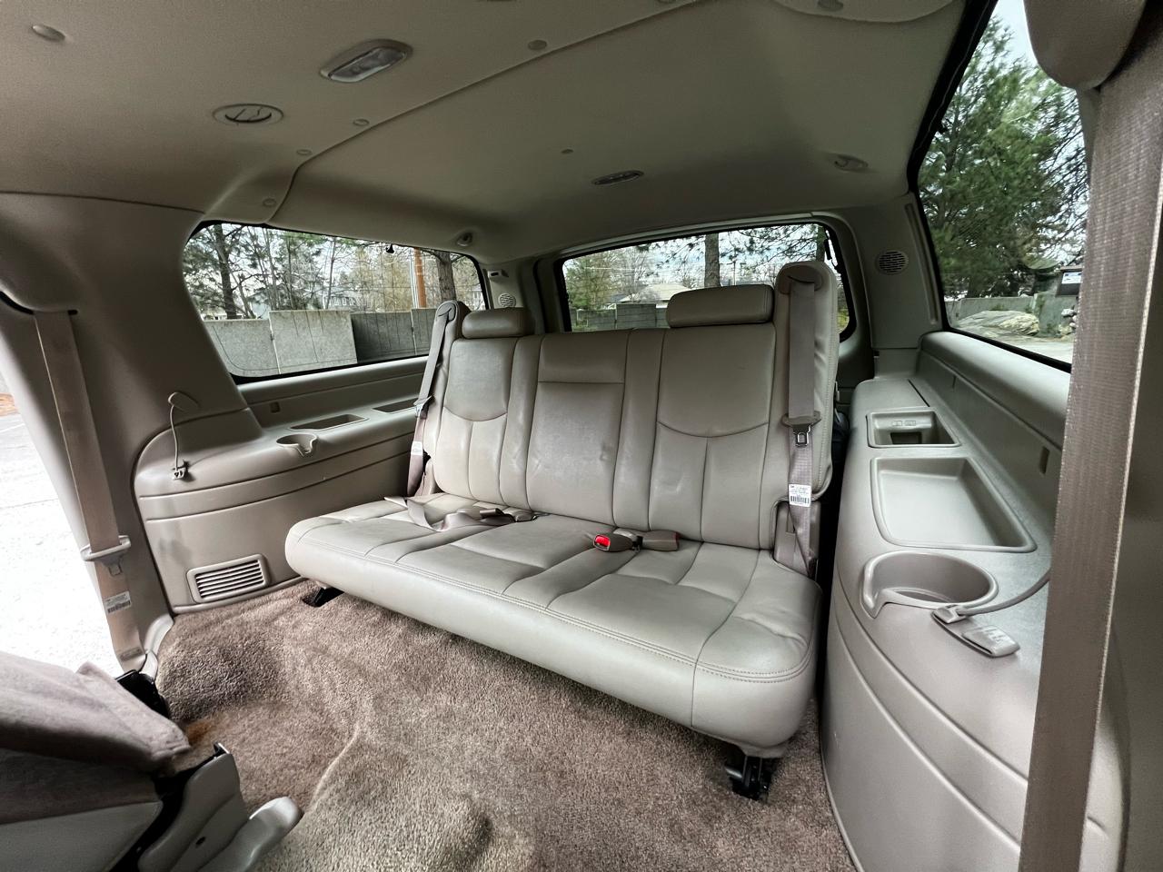 Cadillac Escalade ESV 2003