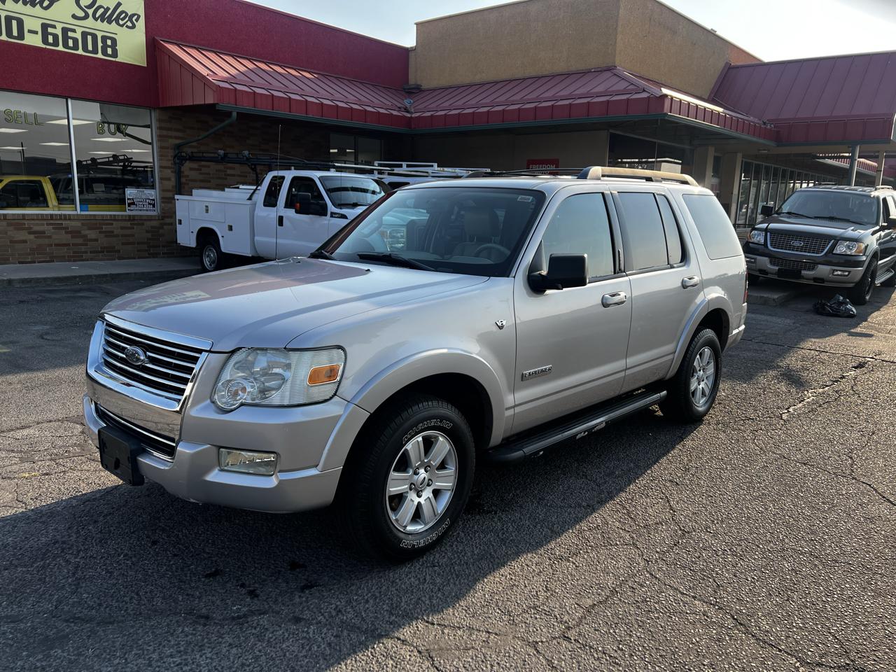 Ford Explorer XLT 4.6L 4WD 2007