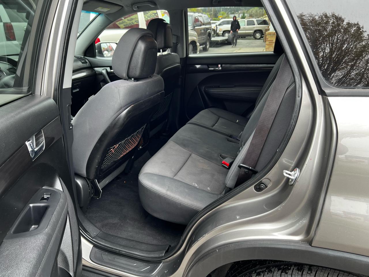 Kia Sorento LX V6 4WD 2013