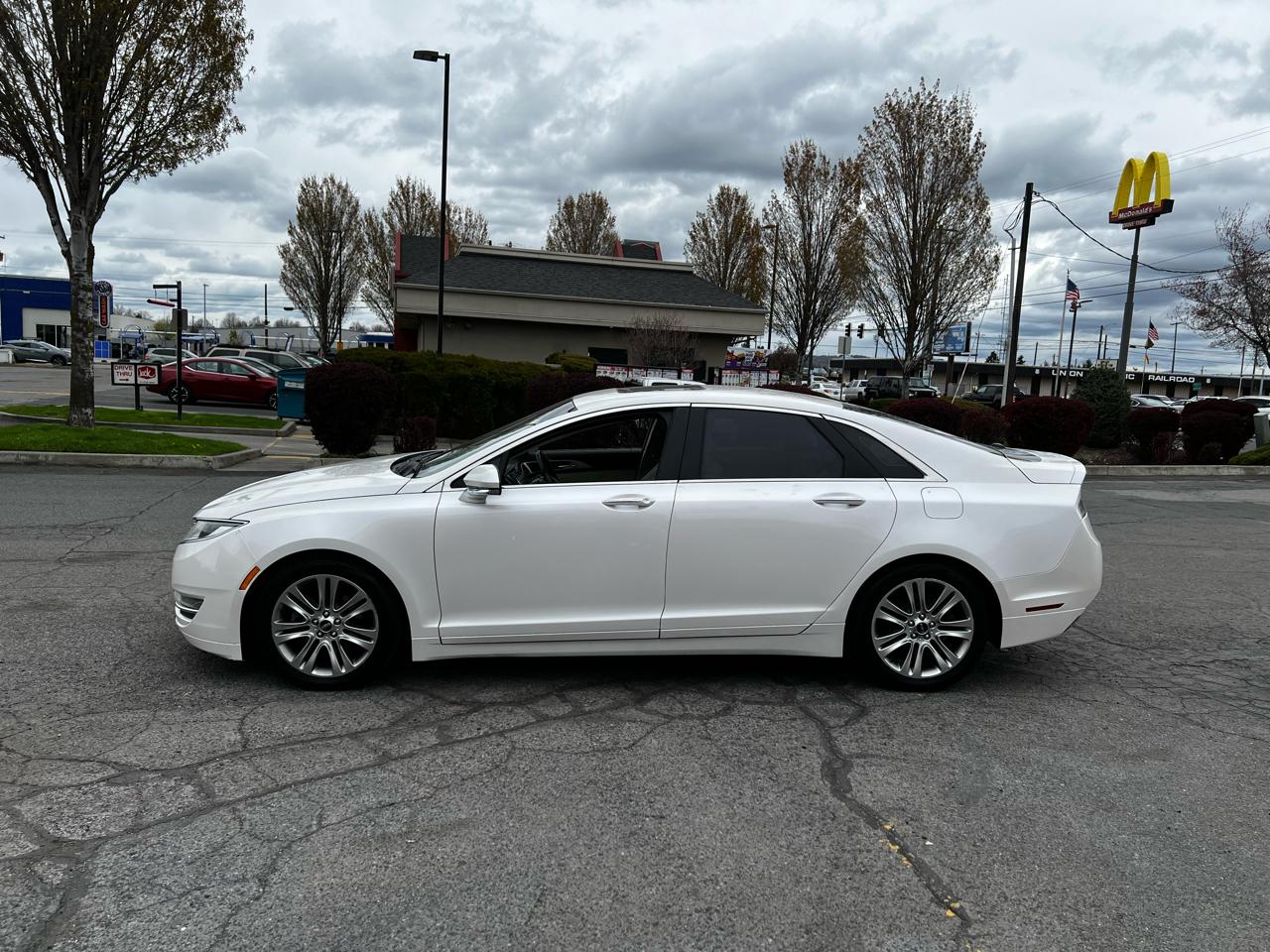 Lincoln MKZ AWD 2013