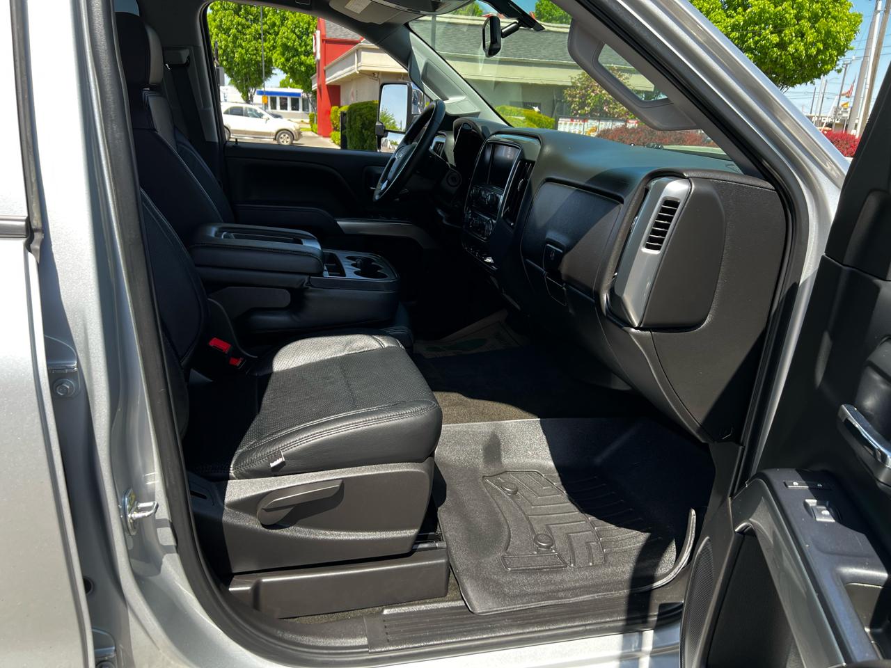 Chevrolet Silverado 2500HD LT Crew Cab 4WD 2017