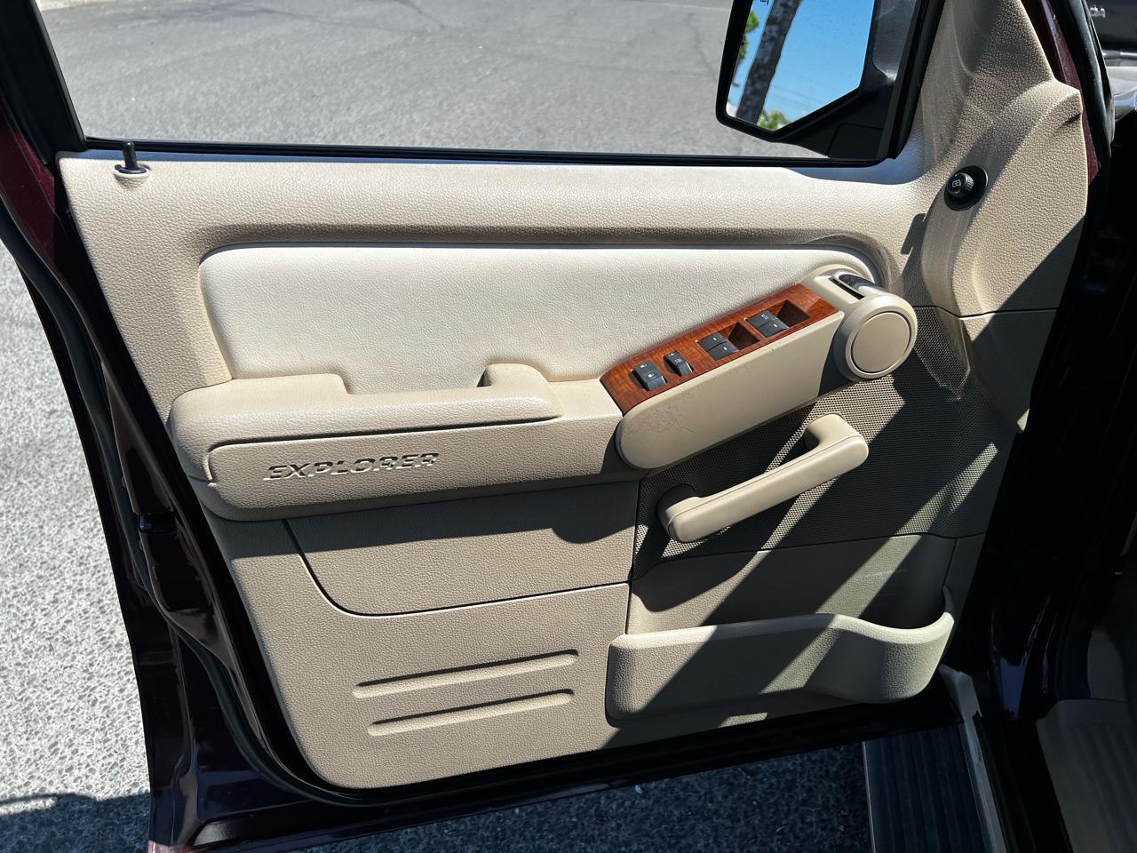 Ford Explorer Eddie Bauer 4.6L 4WD 2007