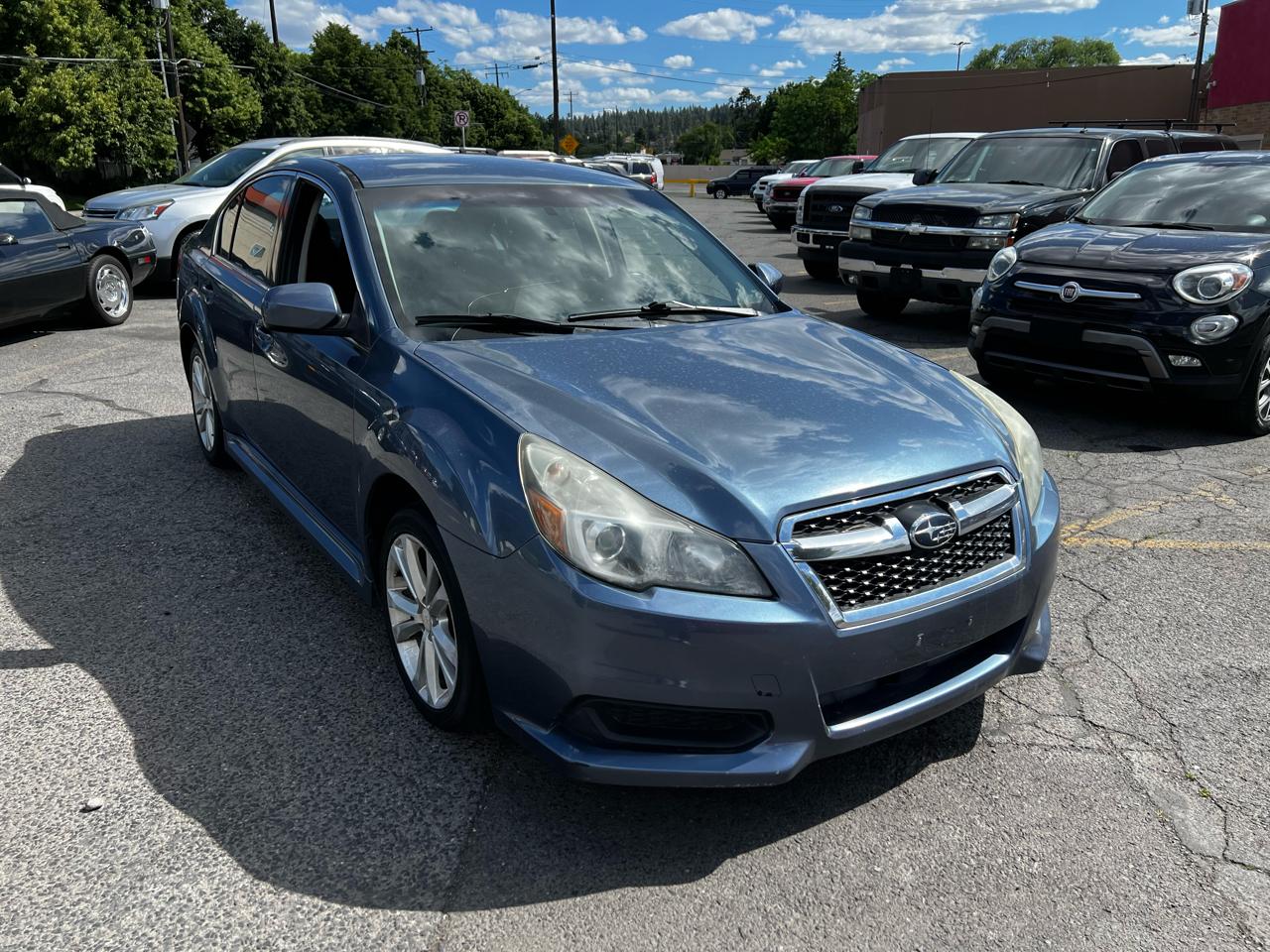 Subaru Legacy 2.5i Premium 2013