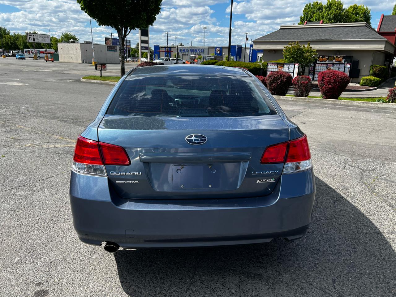 Subaru Legacy 2.5i Premium 2013