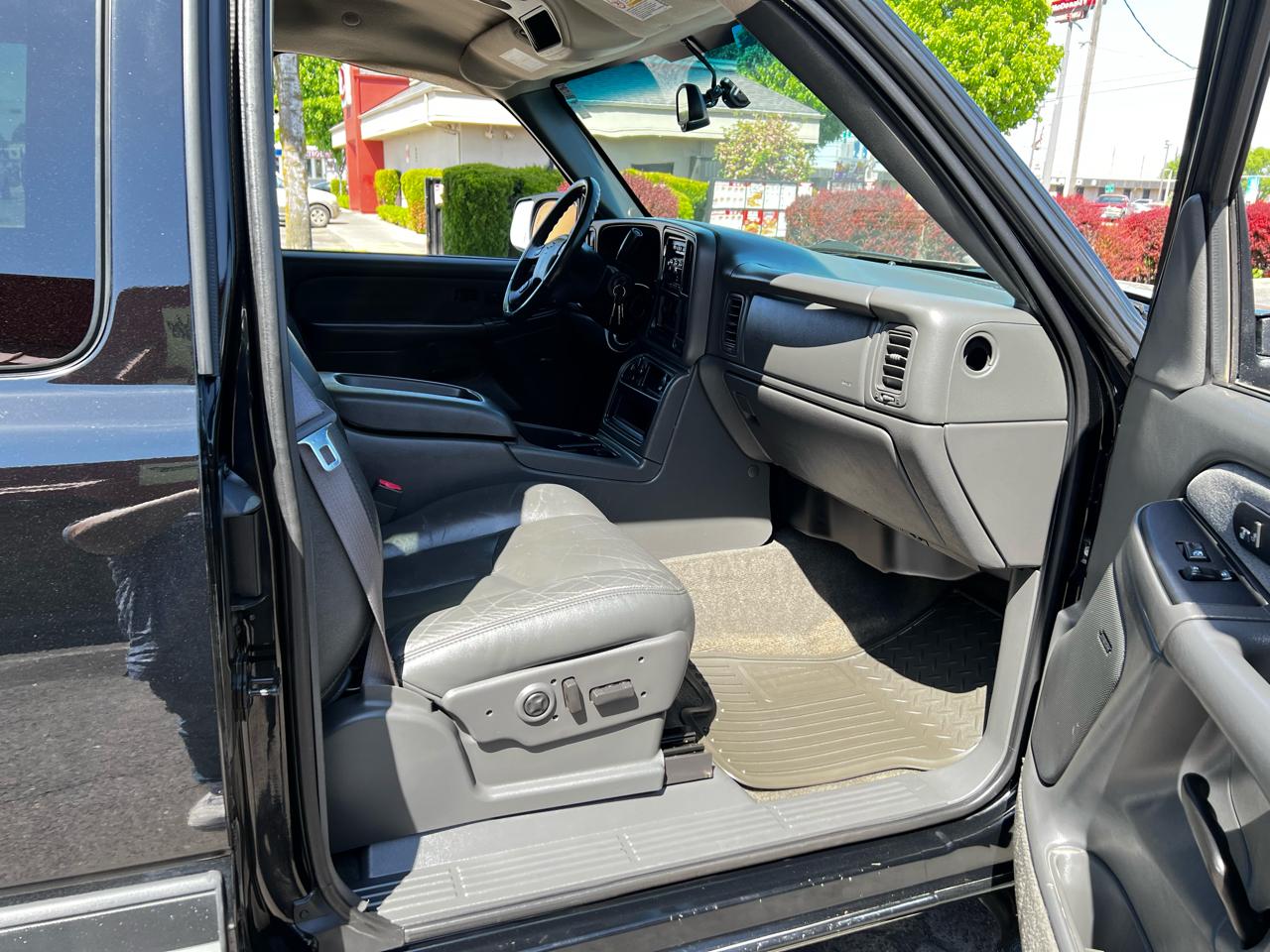 Chevrolet Silverado 2500HD LT Ext. Cab Short Bed 4WD 2003