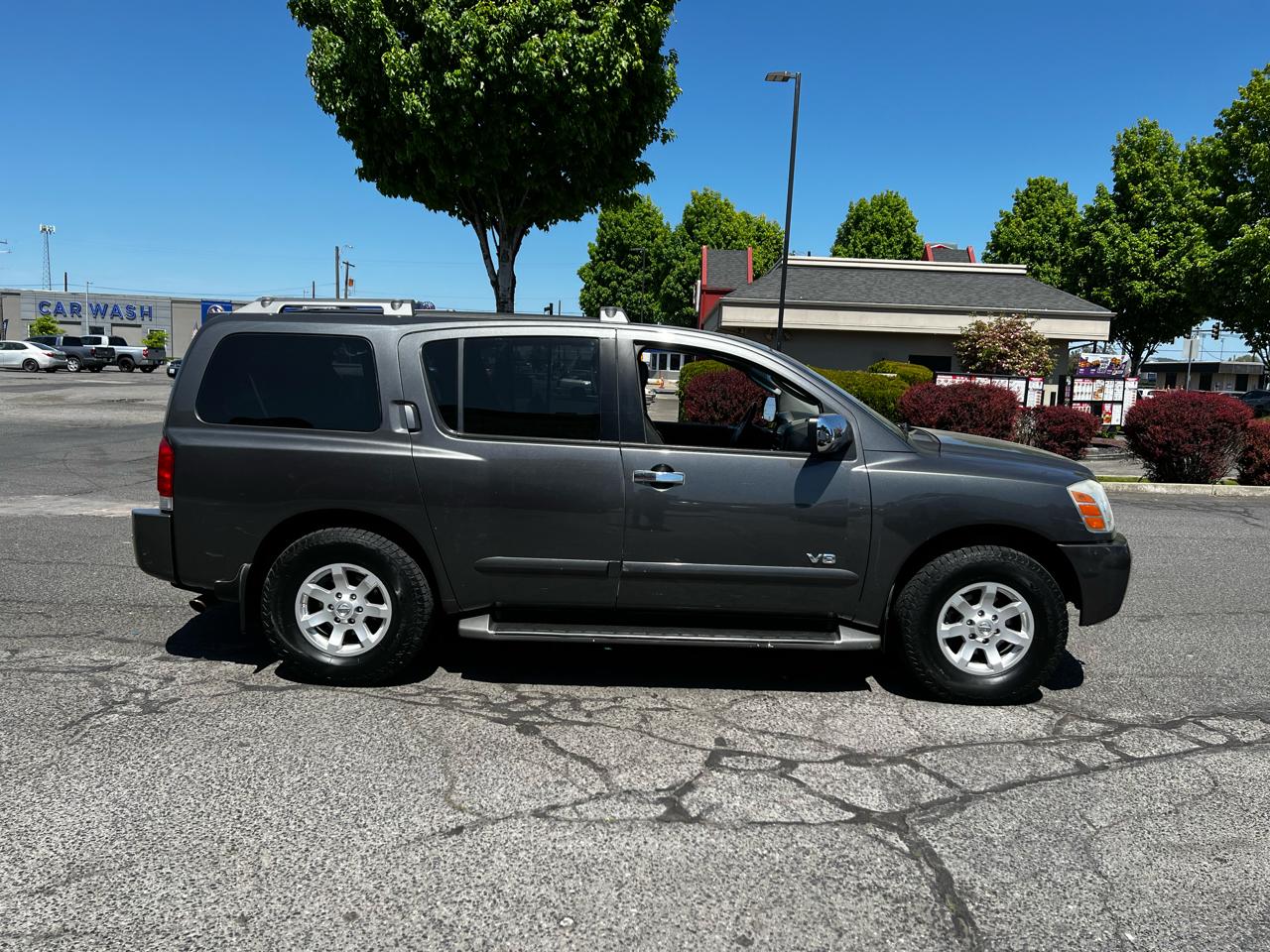 Nissan Armada SE 4WD 2005