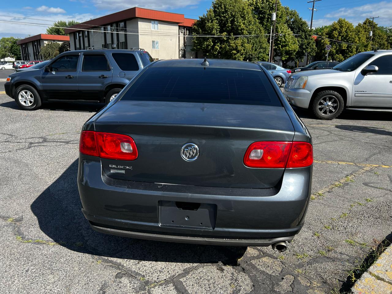 Buick Lucerne CXL 2011