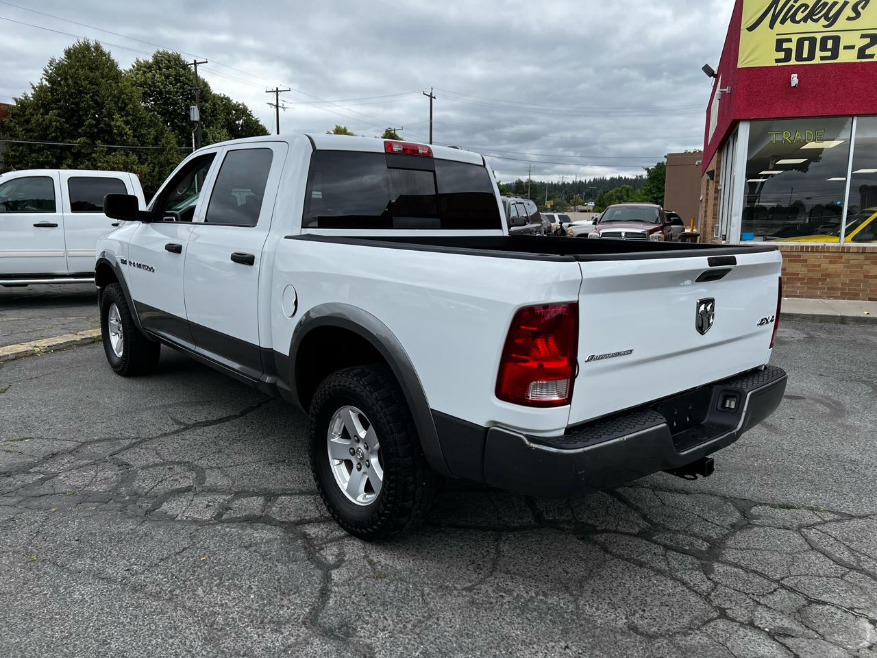 RAM 1500 SLT Crew Cab 4WD 2012