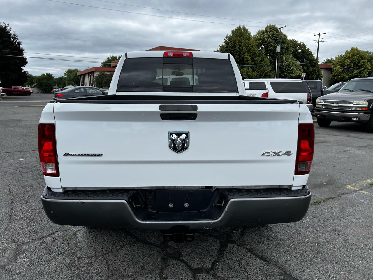 RAM 1500 SLT Crew Cab 4WD 2012