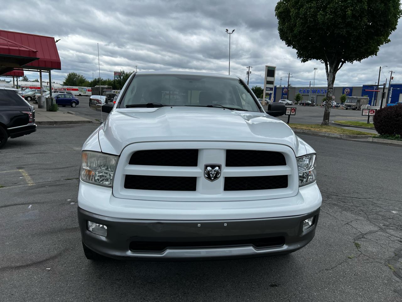 RAM 1500 SLT Crew Cab 4WD 2012
