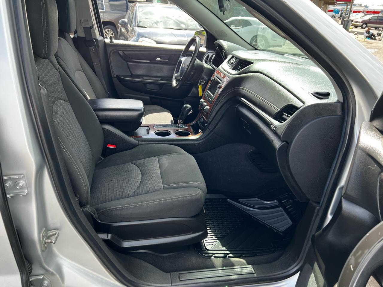 Chevrolet Traverse 1LT AWD 2014