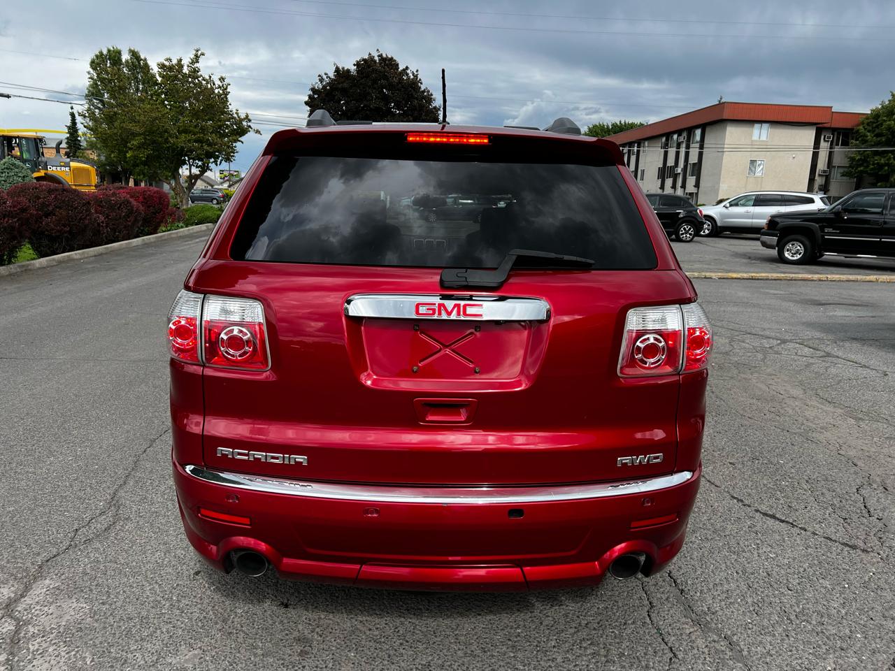 GMC Acadia Denali AWD 2012