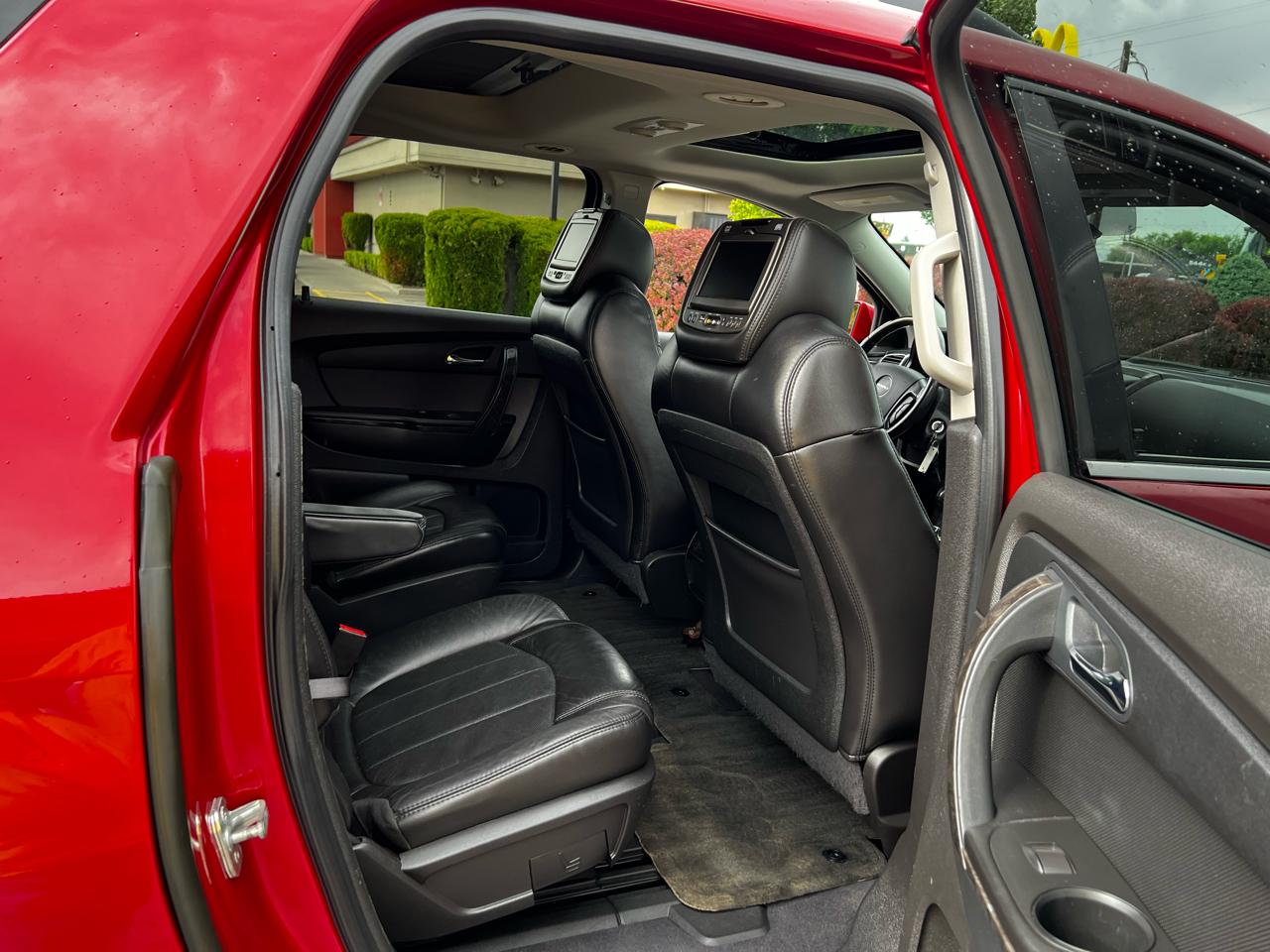 GMC Acadia Denali AWD 2012