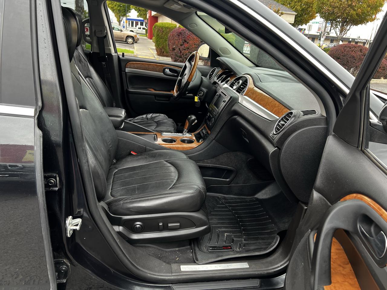 Buick Enclave Premium AWD 2012