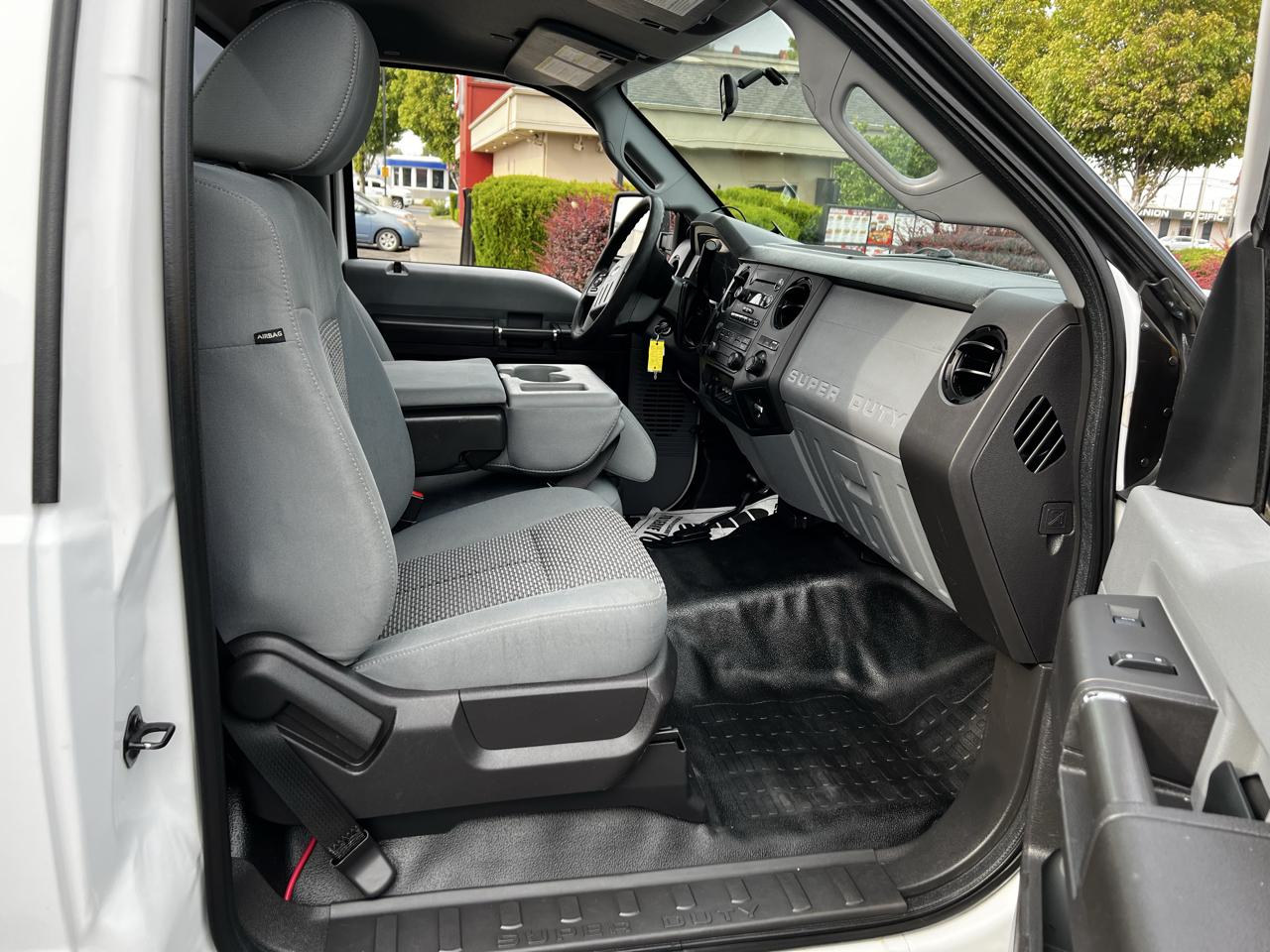 Ford F-450 SD Regular Cab DRW 4WD 2014