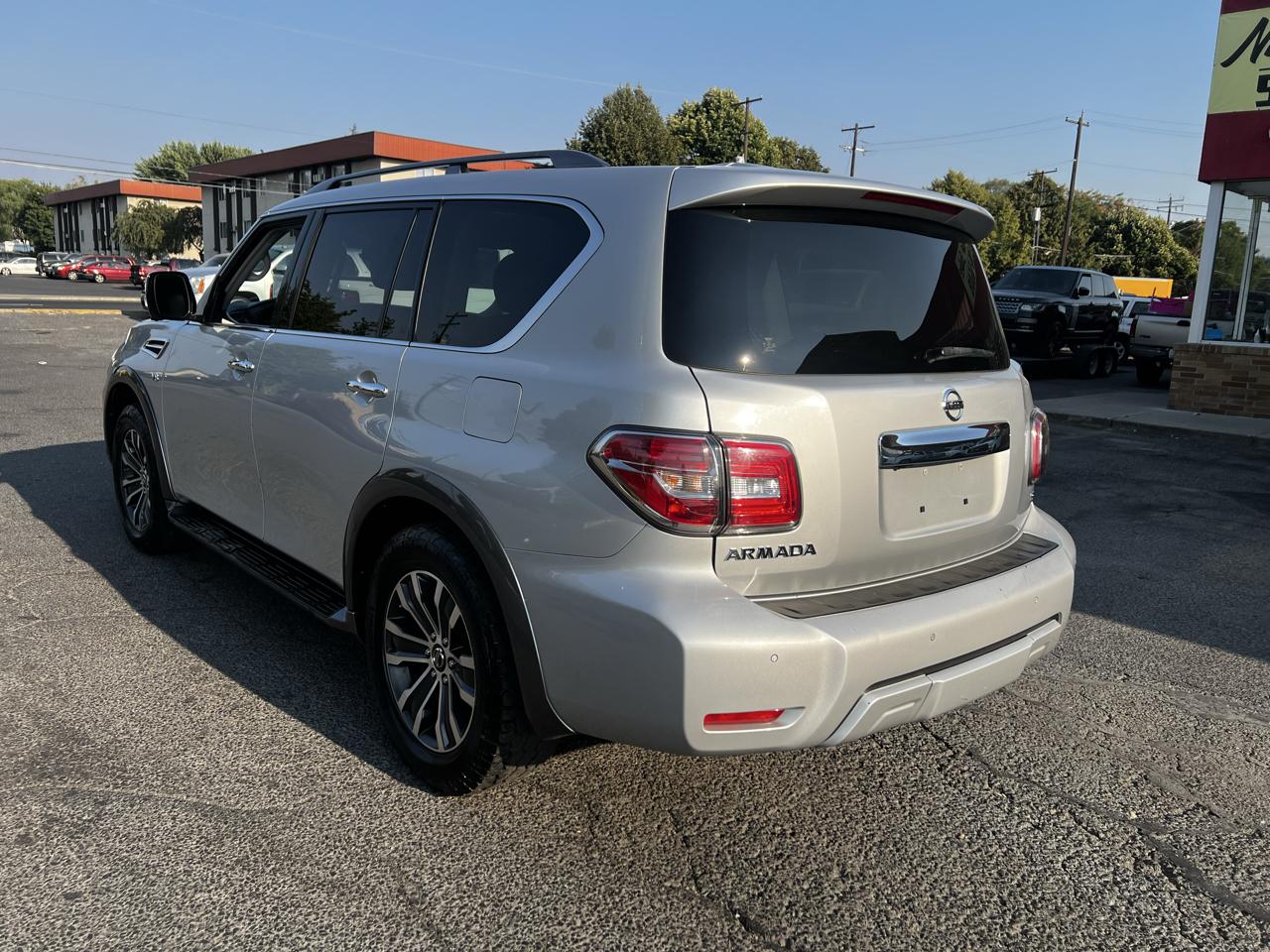 Nissan Armada SV AWD 2018