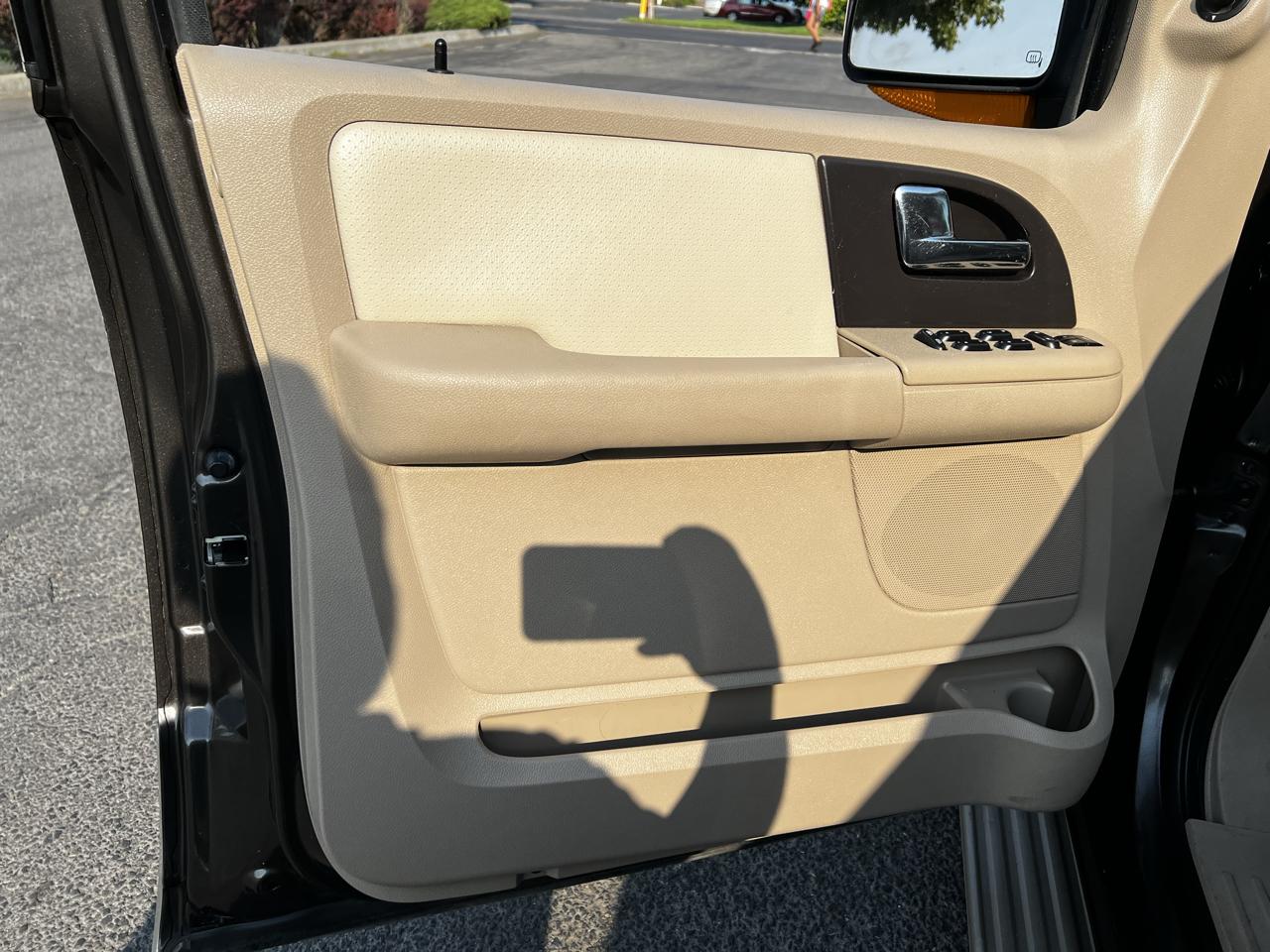 Ford Expedition Eddie Bauer 4WD 2005