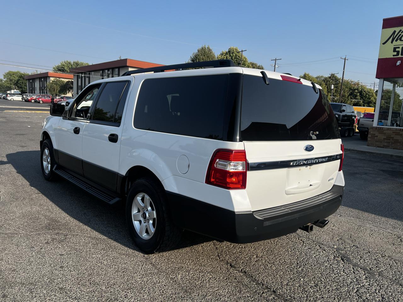 Ford Expedition EL XL 4WD 2015