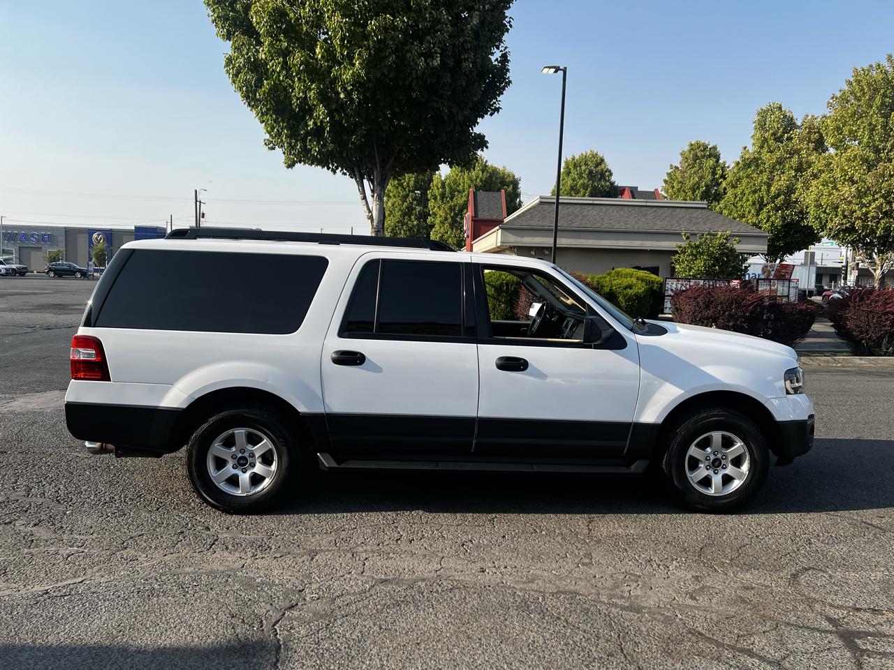 Ford Expedition EL XL 4WD 2015