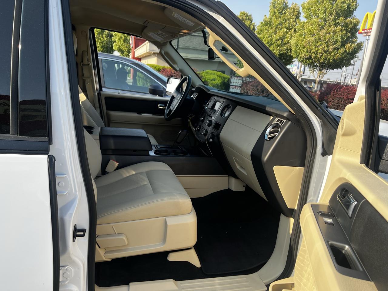 Ford Expedition EL XL 4WD 2015