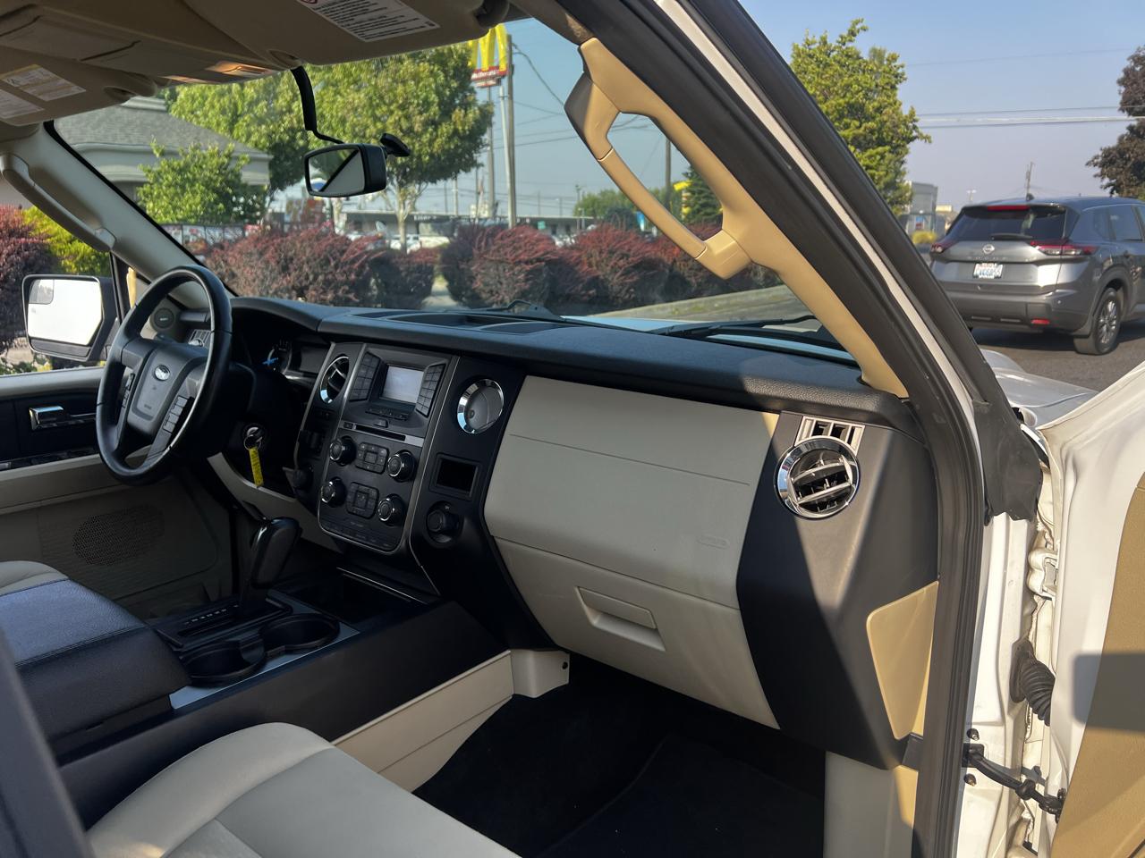 Ford Expedition EL XL 4WD 2015