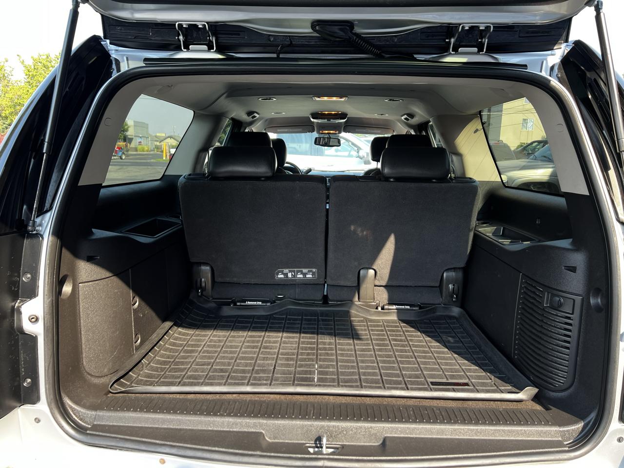 GMC Yukon XL SLT-1 1/2 Ton 4WD 2012