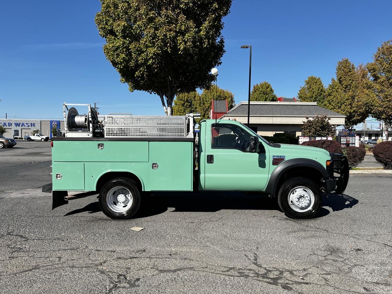2009 Ford F-550 Regular Cab 4WD DRW