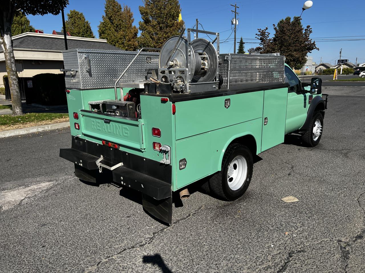 Ford F-550 Regular Cab 4WD DRW 2009