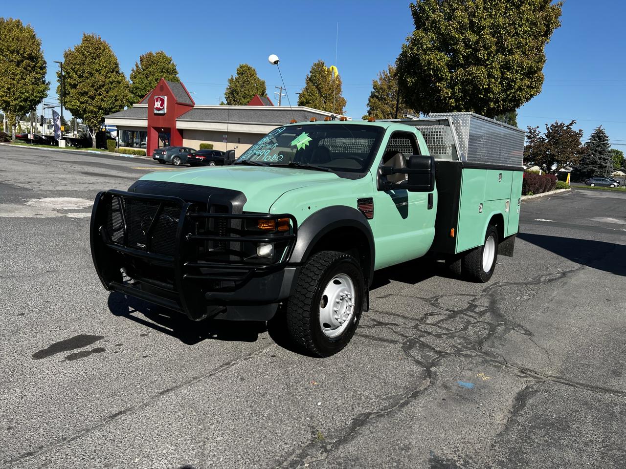 Ford F-550 Regular Cab 4WD DRW 2009