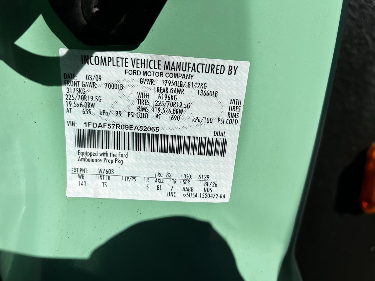 Ford F-550 Regular Cab 4WD DRW 2009
