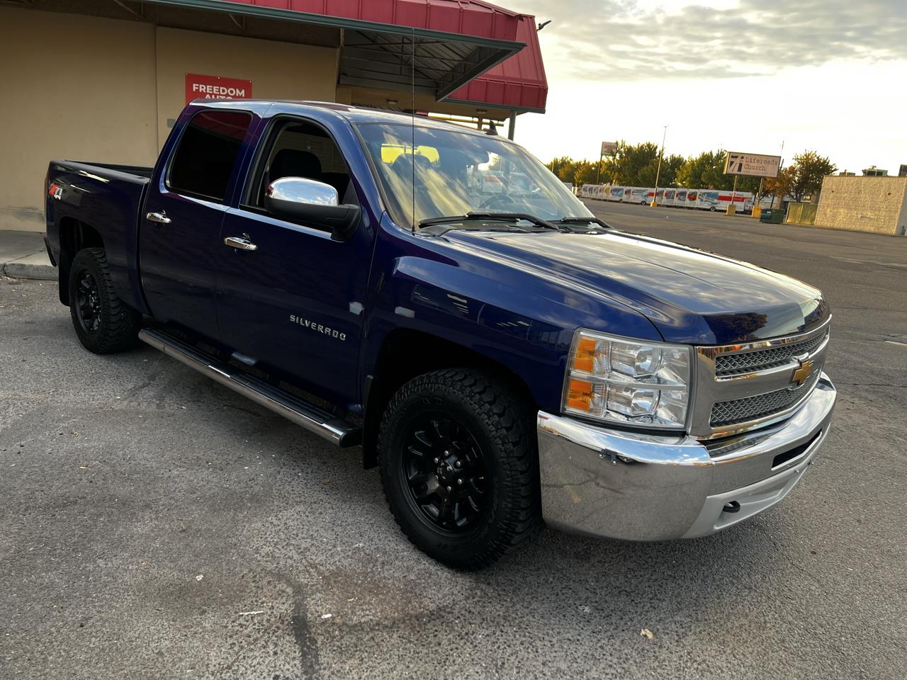 Chevrolet Silverado 1500 LT Crew Cab Short Box 4WD 2013