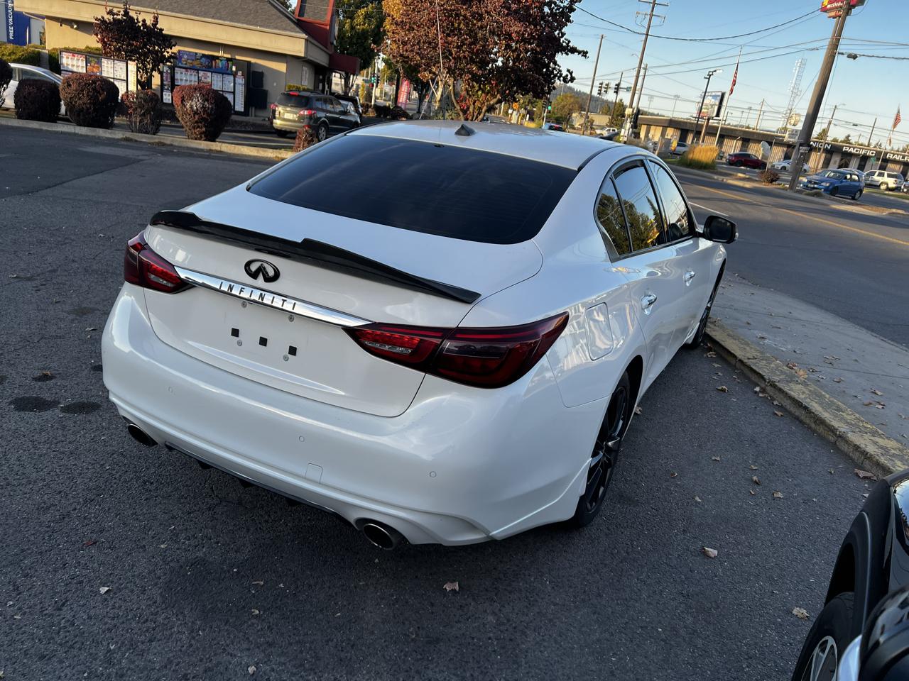Infiniti Q50 3.0t LUXE AWD 2021