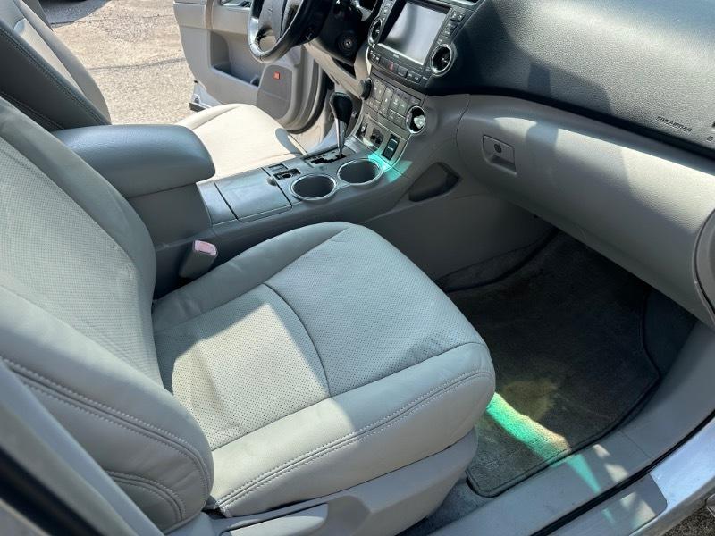 Toyota Highlander Sport 4WD 2008