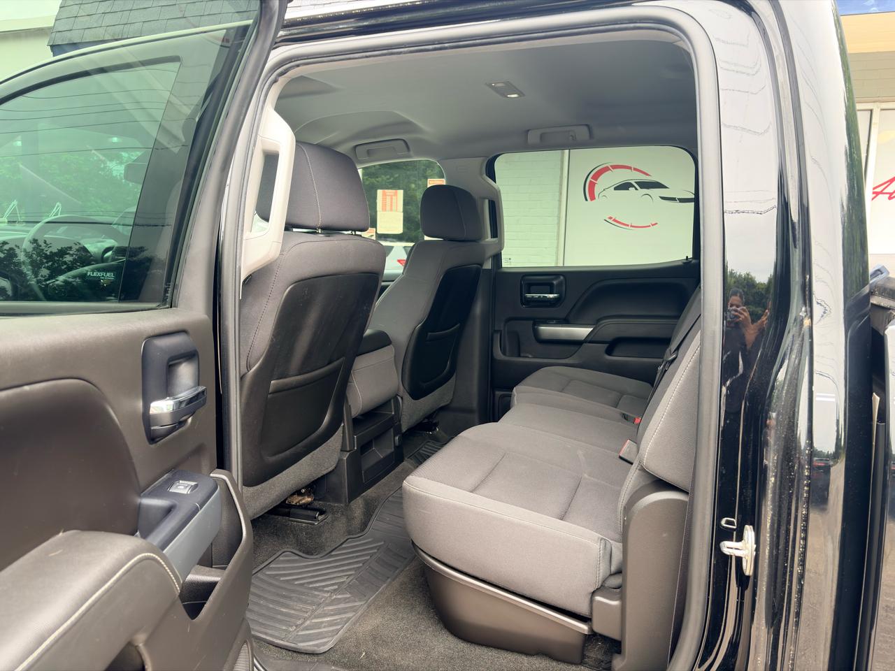 Chevrolet Silverado 1500 2LT Crew Cab Long Box 2WD 2014
