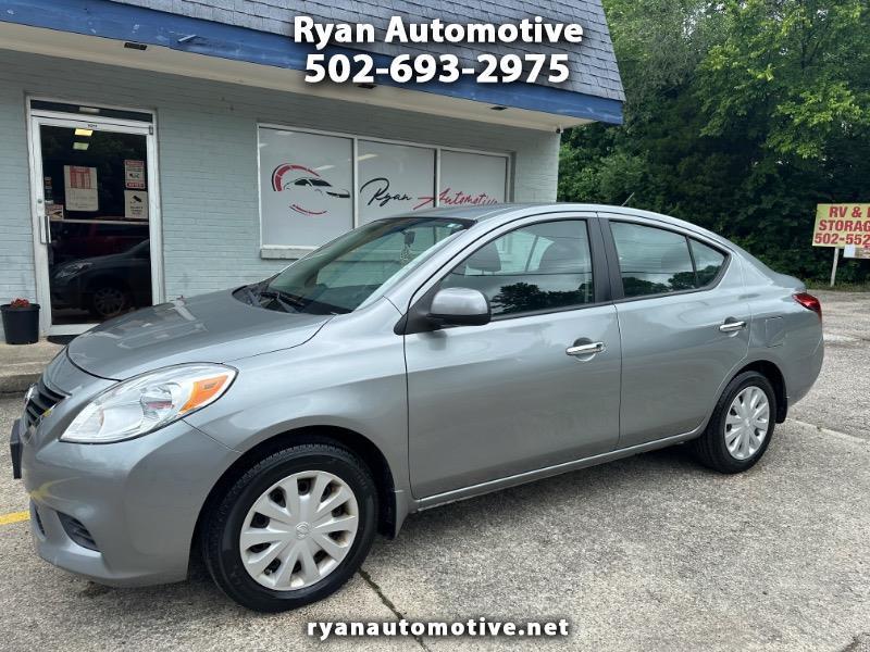 2012 Nissan Versa 1.6 S Sedan