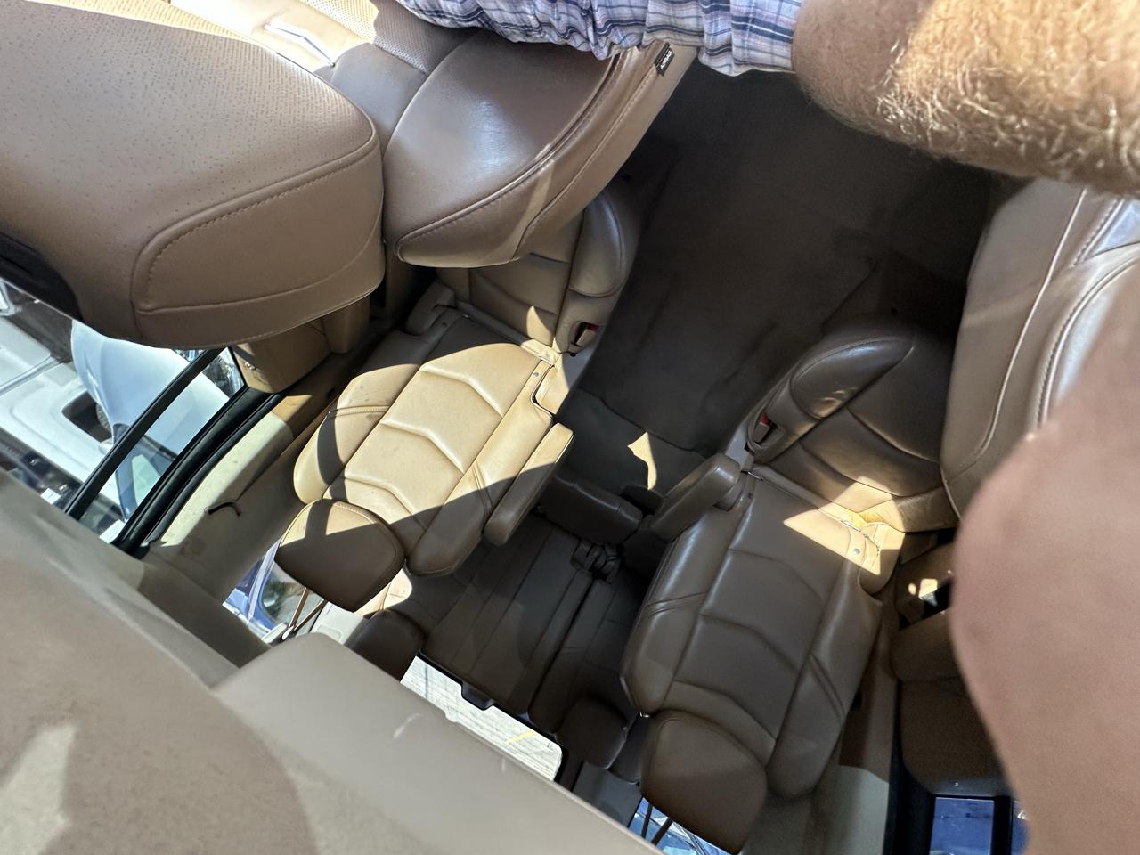 Cadillac Escalade ESV Platinum 4WD 2016