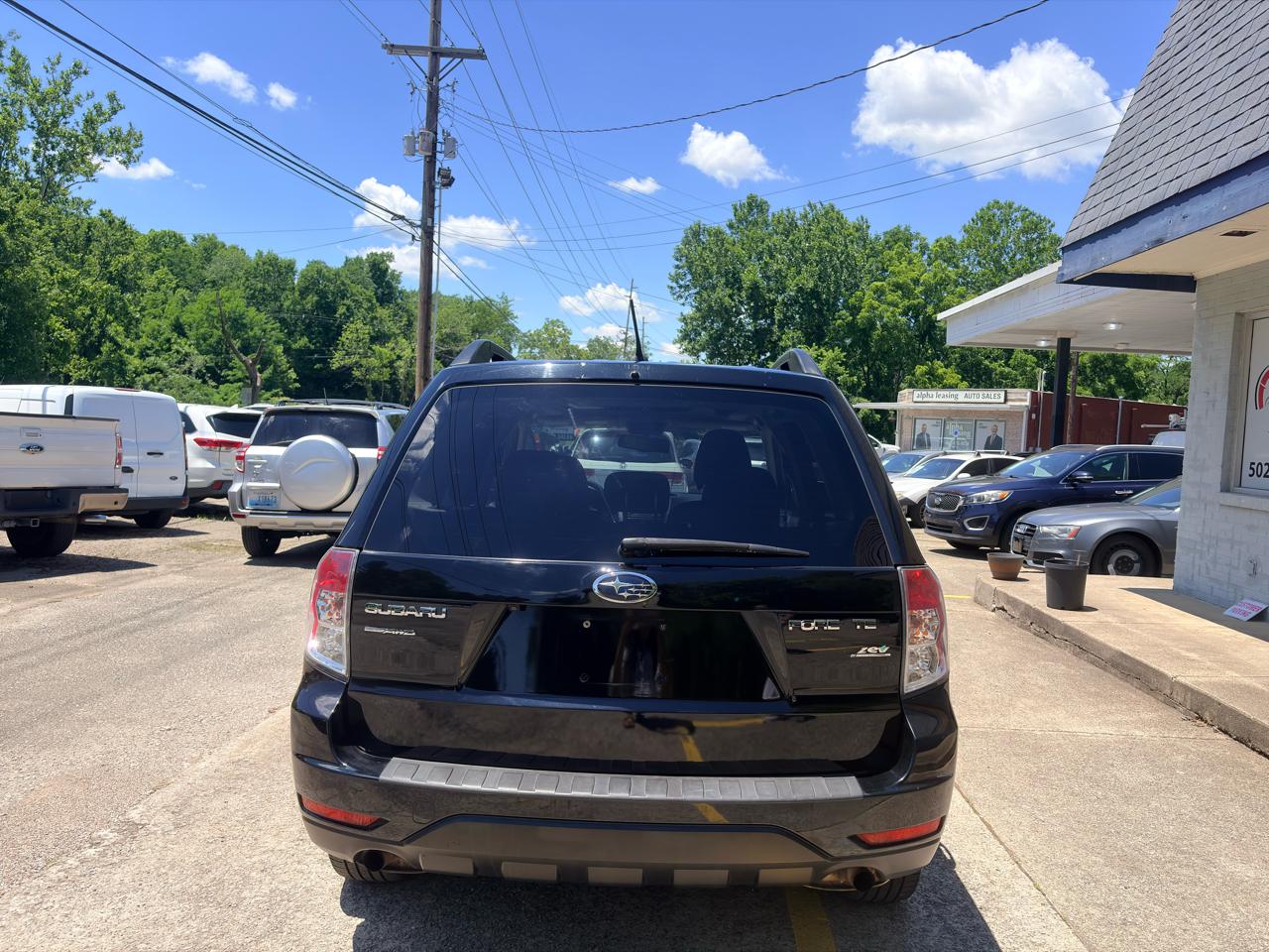 Subaru Forester 2.5X Premium 2013