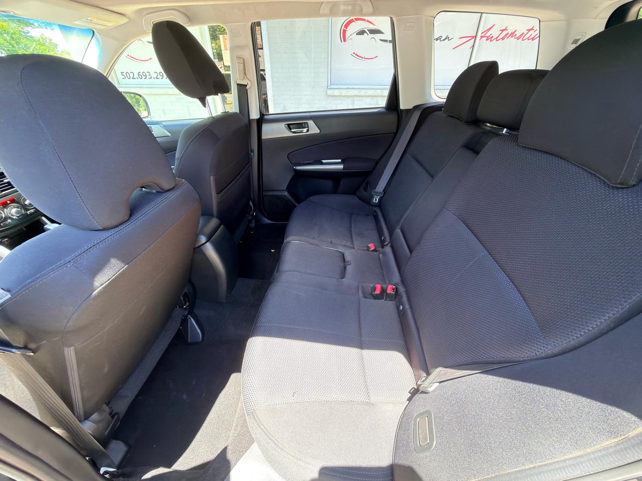 Subaru Forester 2.5X Premium 2013