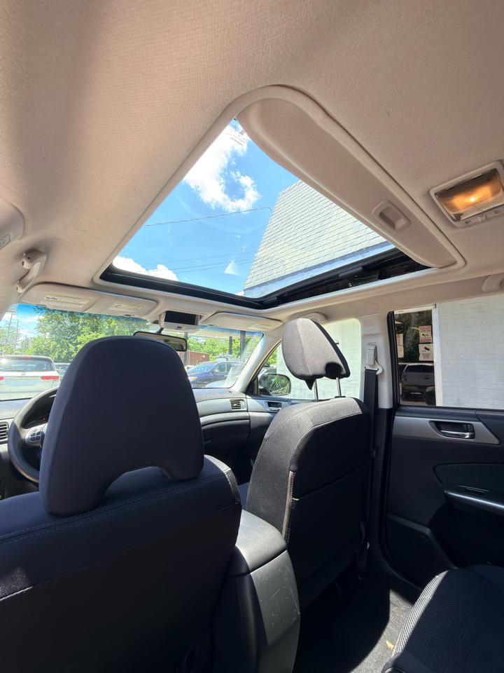 Subaru Forester 2.5X Premium 2013