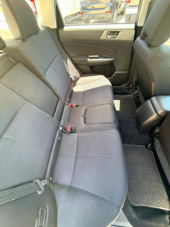 Subaru Forester 2.5X Premium 2013