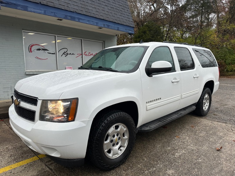2013 Chevrolet Suburban LT 1500 4WD