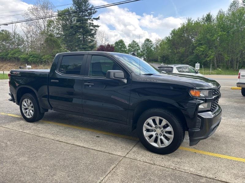 Chevrolet Silverado 1500 Custom Crew Cab Short Box 4WD 2021