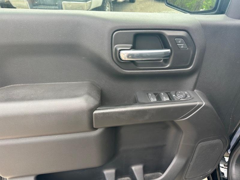 Chevrolet Silverado 1500 Custom Crew Cab Short Box 4WD 2021